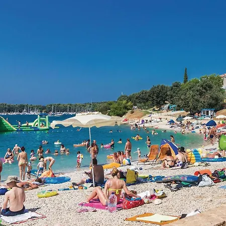 Lägenhet Beautiful In With Wifi