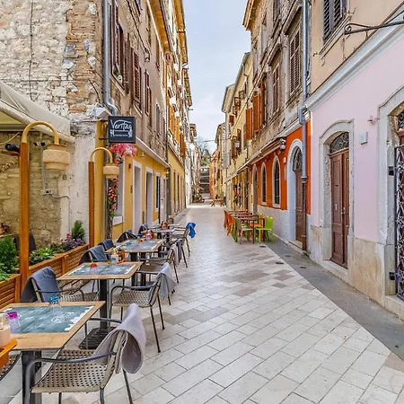 Beautiful In With Wifi * بولا